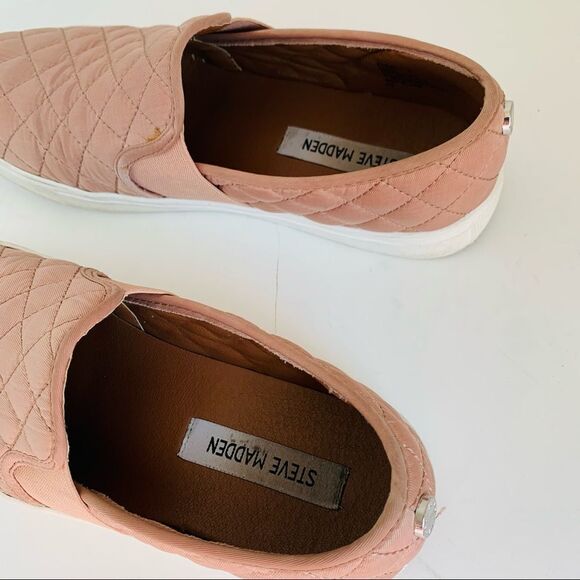 Steve Madden Pink Quilted Slip On Sneakers‎ - Picture 2 of 7